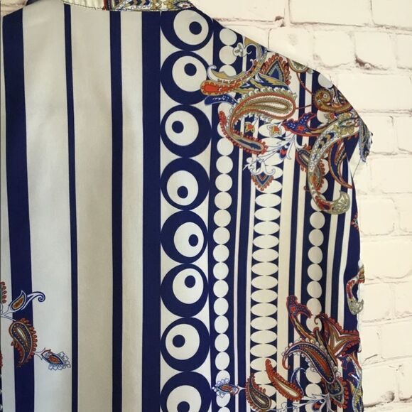 Secret‎ Women's Sleeveless Top Blouse Collared Paisley Print - Picture 10 of 12